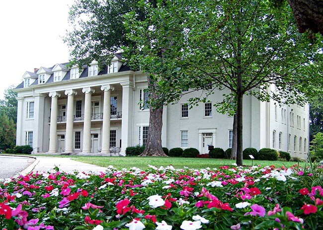 Building Photo - 17960 Arrowhead Drive