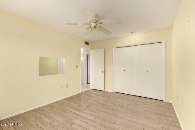 Building Photo - 10431 W Tumblewood Dr