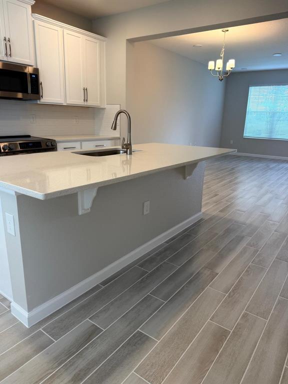 Building Photo - 1395 Mount Royal Dr