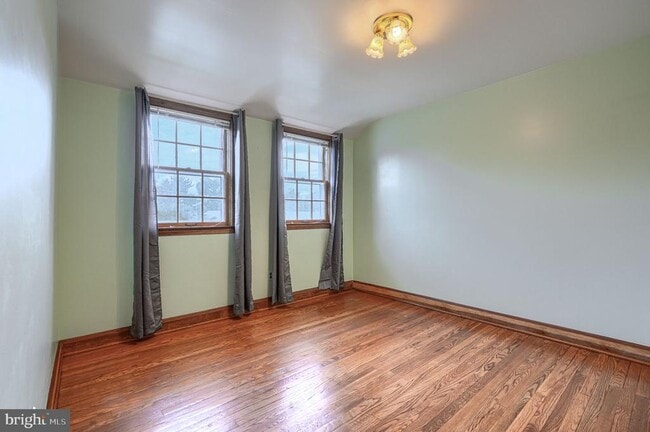 Building Photo - 8446 Loch Raven Blvd