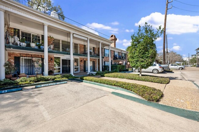 Building Photo - 3400 Timmons Ln