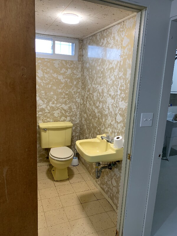 Building Photo - 3641 Providence St