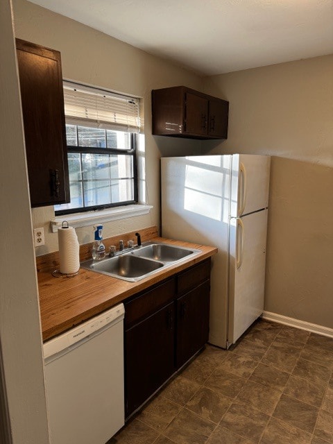 Building Photo - Live Oak Dr. / MDM Properties 1 LLC