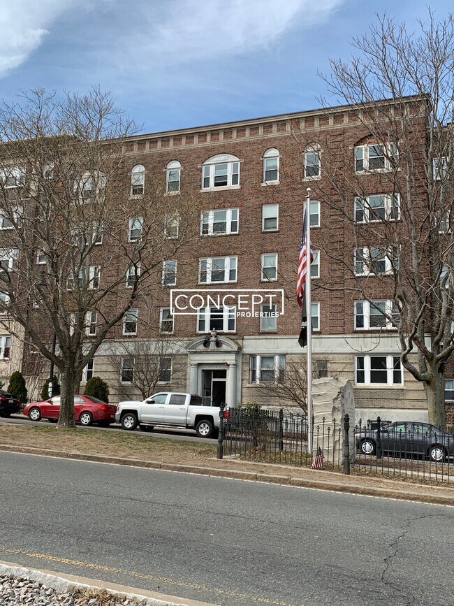 Building Photo - 1615 Commonwealth Ave