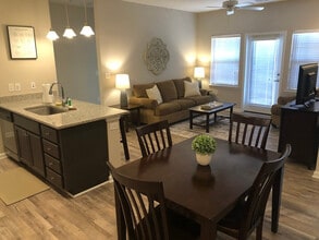 Building Photo - 8550 Nb Interstate 77 St