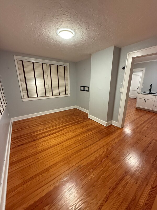 Building Photo - 1011 Boston Ave