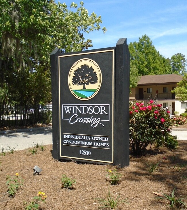 Building Photo - Move-In Ready 2 BR/ 2BA Condo on Southside...