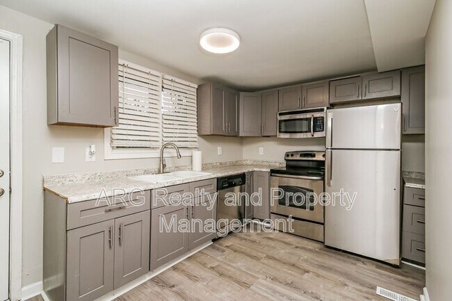 Building Photo - 1097 Smith St SW