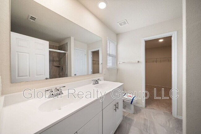 Building Photo - 10318 Lady Bird