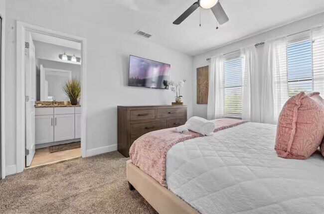 Building Photo - 4785 Terra Esmeralda Dr