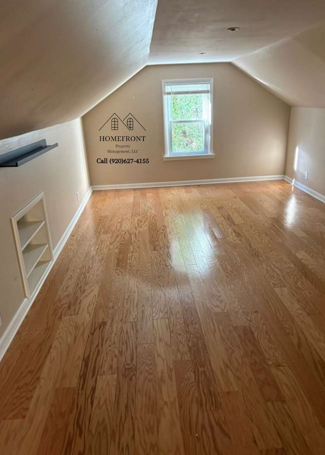 Building Photo - 1104 Pershing Ave