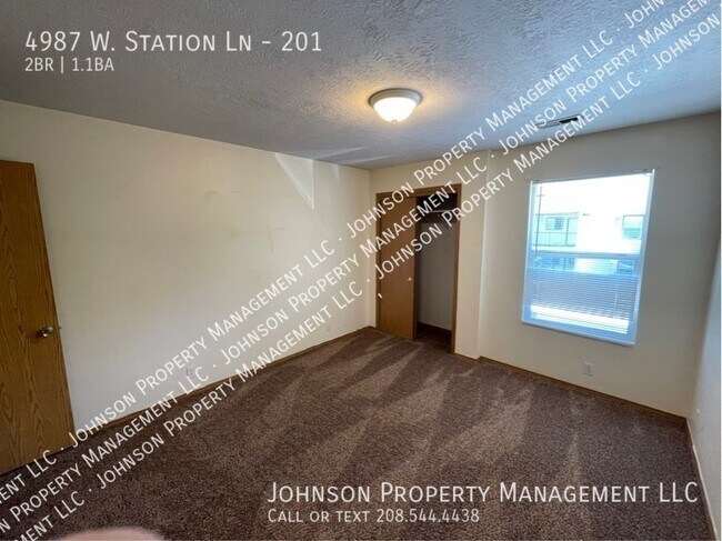 Building Photo - 4987 W Station Ln