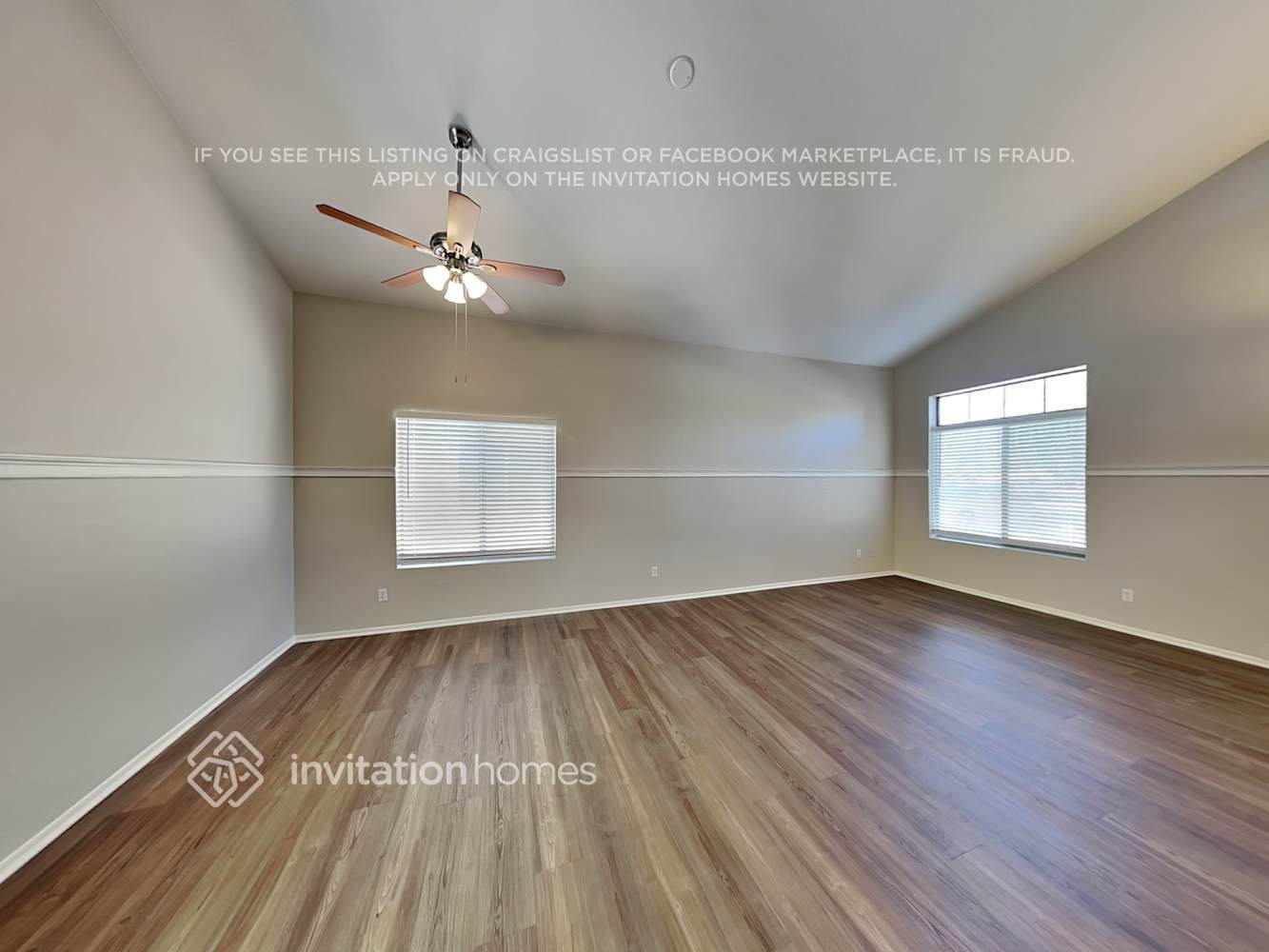 Building Photo - 12813 W Mauna Loa Ln