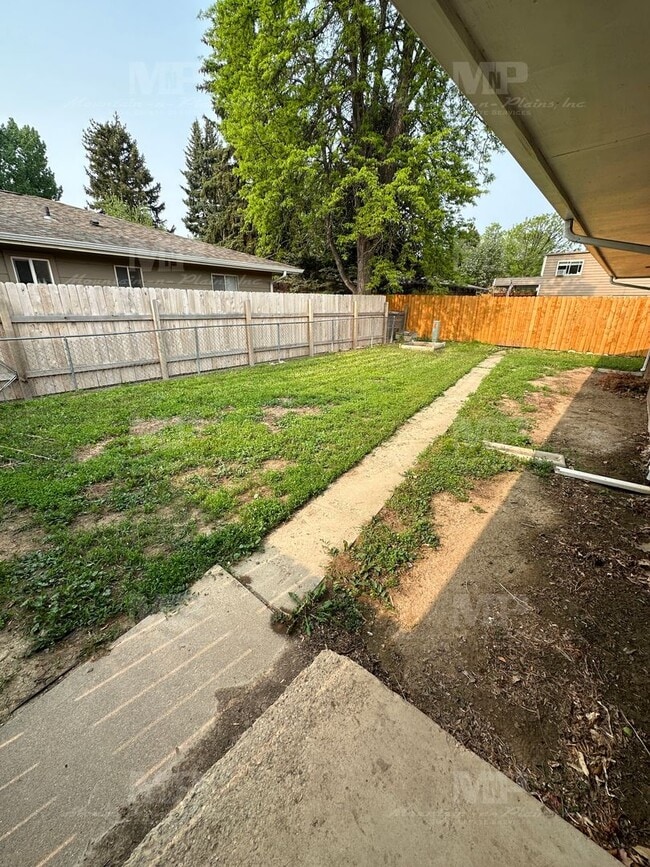 Building Photo - 1603 W Elizabeth St