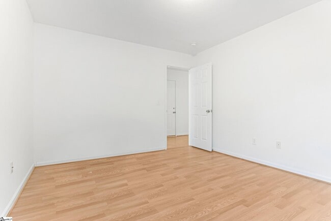 Building Photo - 301 Carnahan Dr