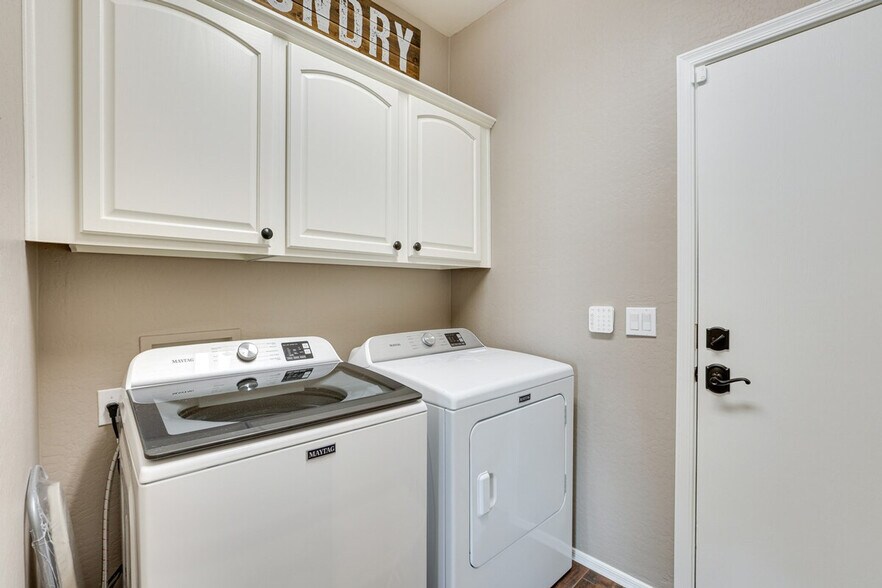 Building Photo - 14973 N 135th Dr