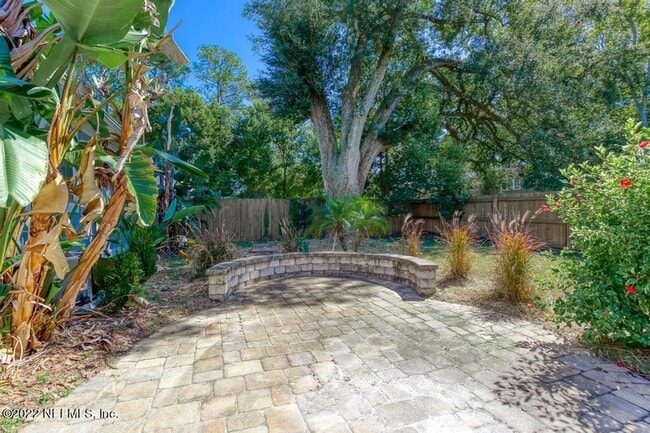 Building Photo - 1058 Willis Dr