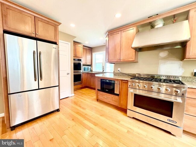 Building Photo - 6605 Keene Dr