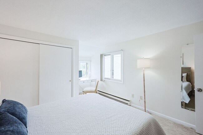 Building Photo - New for 2025! Newly Renovated Winter Rental at the Thorwald Condos
