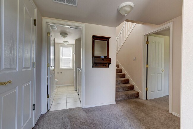 Building Photo - Spacious 2+ Bedroom Home on Corner Lot in ...