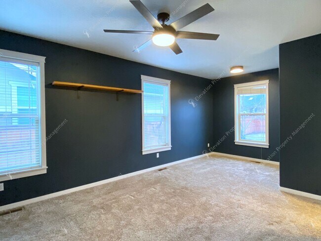Building Photo - Designer 4BR- 2BA Home by Dry Canyon Park