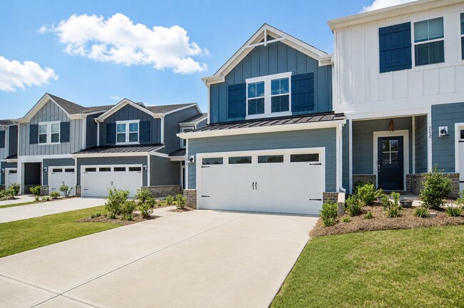 Building Photo - 266 Tiger Lily Dr
