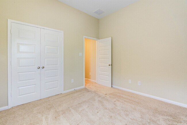 Building Photo - 4022 Steep Woods Dr