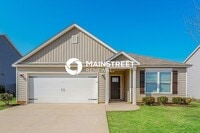 Building Photo - 3 Bedroom Pet-Friendly Home in MONTEVALLO, AL with Main Street Renewal