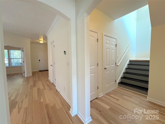 Building Photo - 2602 Impatien Drive