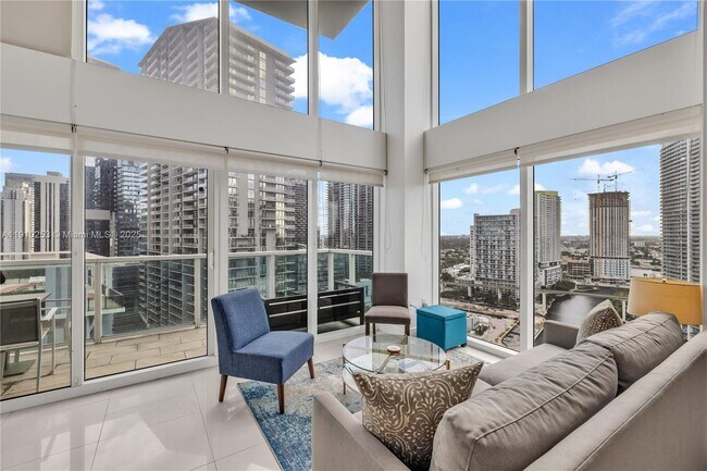 Building Photo - 41 SE 5th St