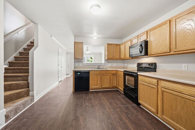 Building Photo - Carolina Forest Townhome
