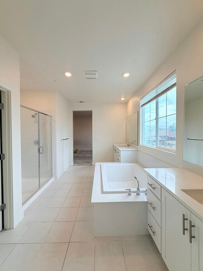 Building Photo - 5344 Trimonti Cir