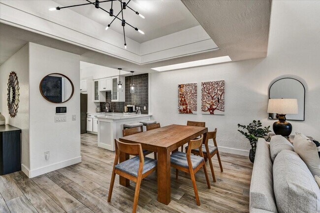 Building Photo - 4830 N 65th St