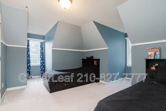 Building Photo - 26875 Hogan Dr