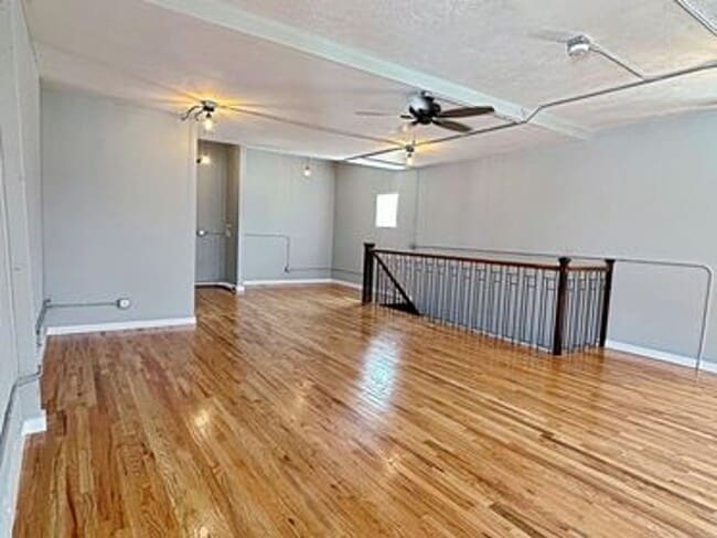 Building Photo - Fitzgerald 1614