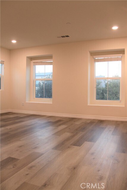 Building Photo - 6105 Rosewood Way