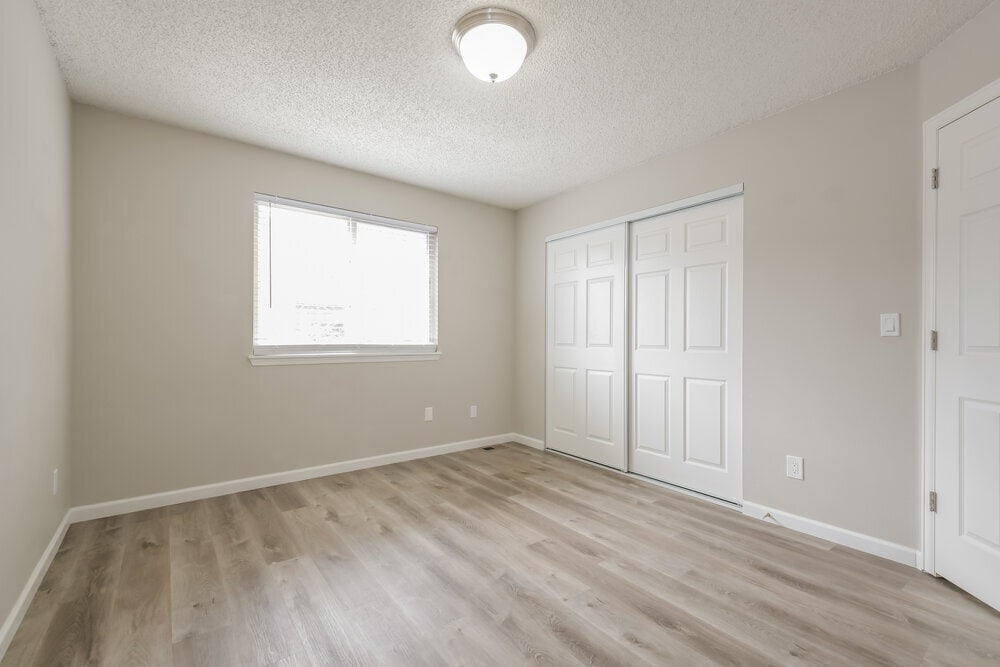 Building Photo - 6644 E 123rd Dr