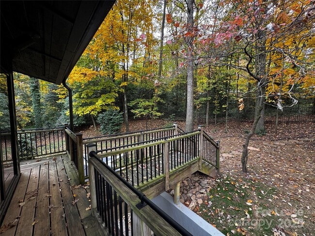 Building Photo - 210 Hargett Ct