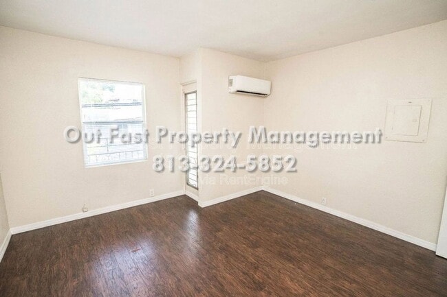 Building Photo - 537 2nd St N