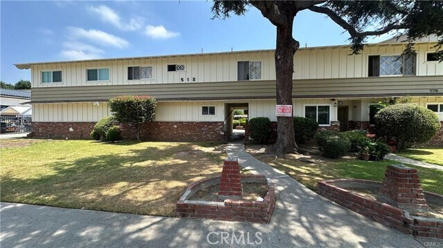 Building Photo - 512 N Marguerita Ave