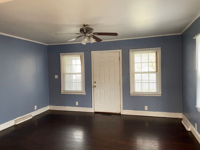Building Photo - Three Bedroom Home in Gastonia
