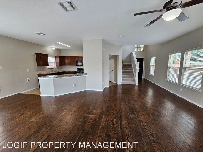 Building Photo - 3 br, 3 bath House - 4019 Houston Dr.