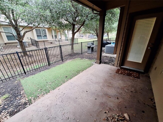 Building Photo - 14001 Avery Ranch Blvd