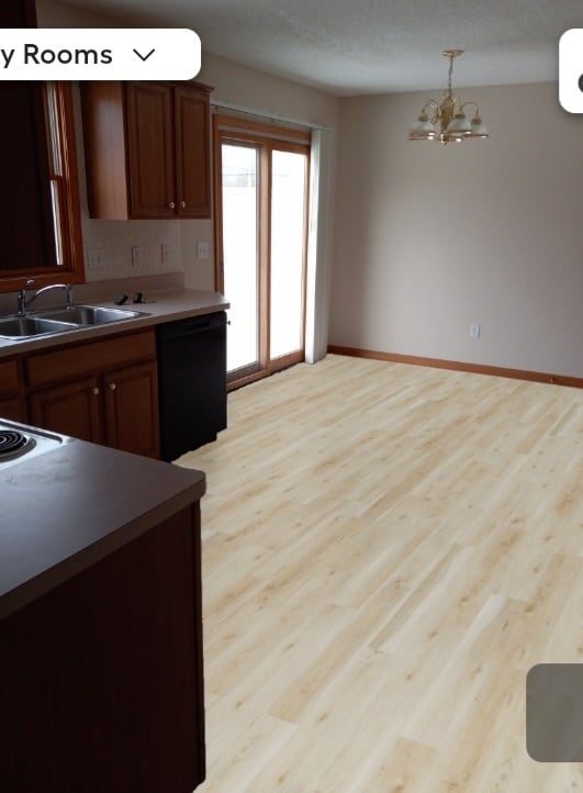 Kitchen - 9450 Lapp Rd