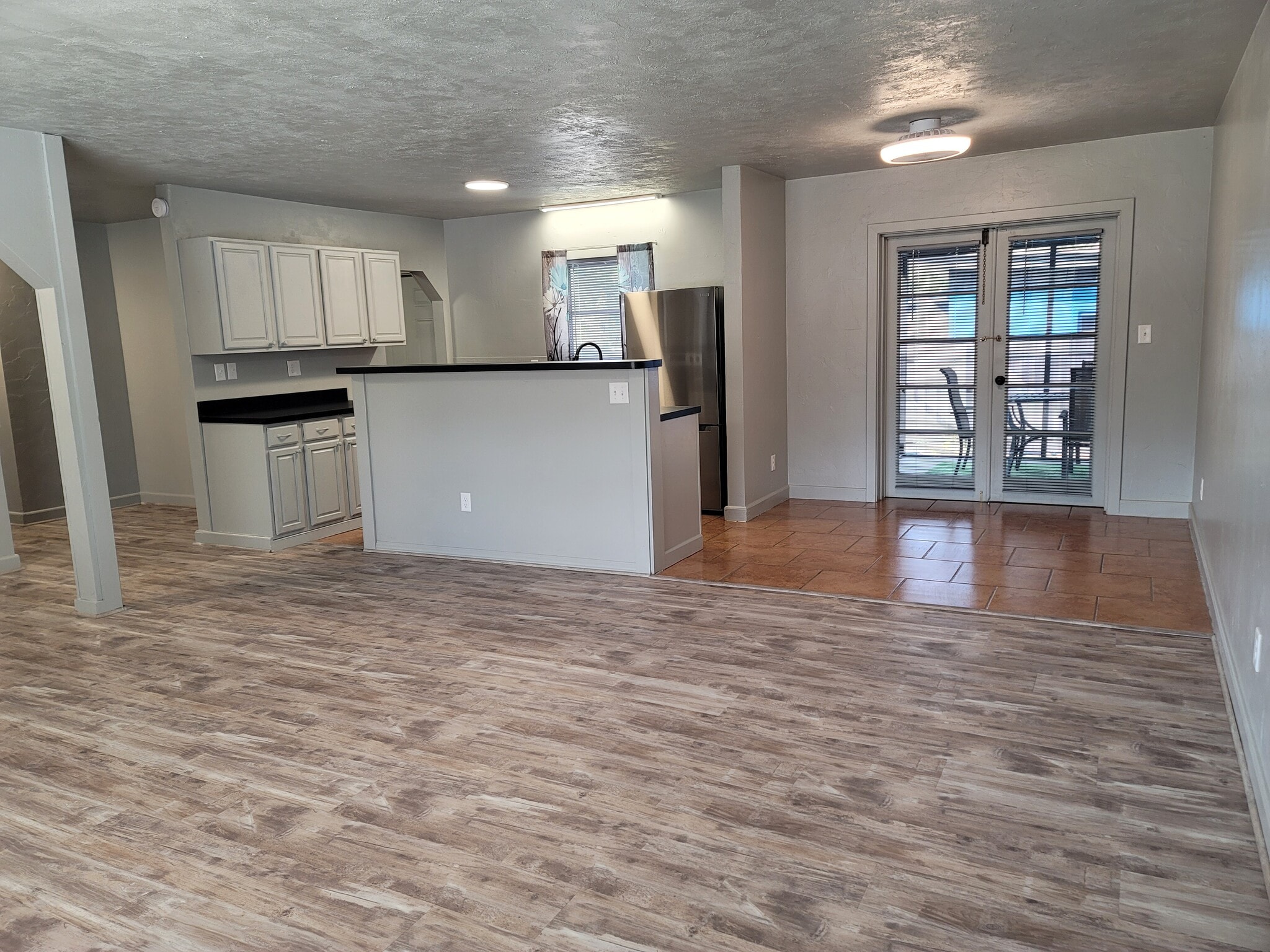 Building Photo - 5321 NE 29th St