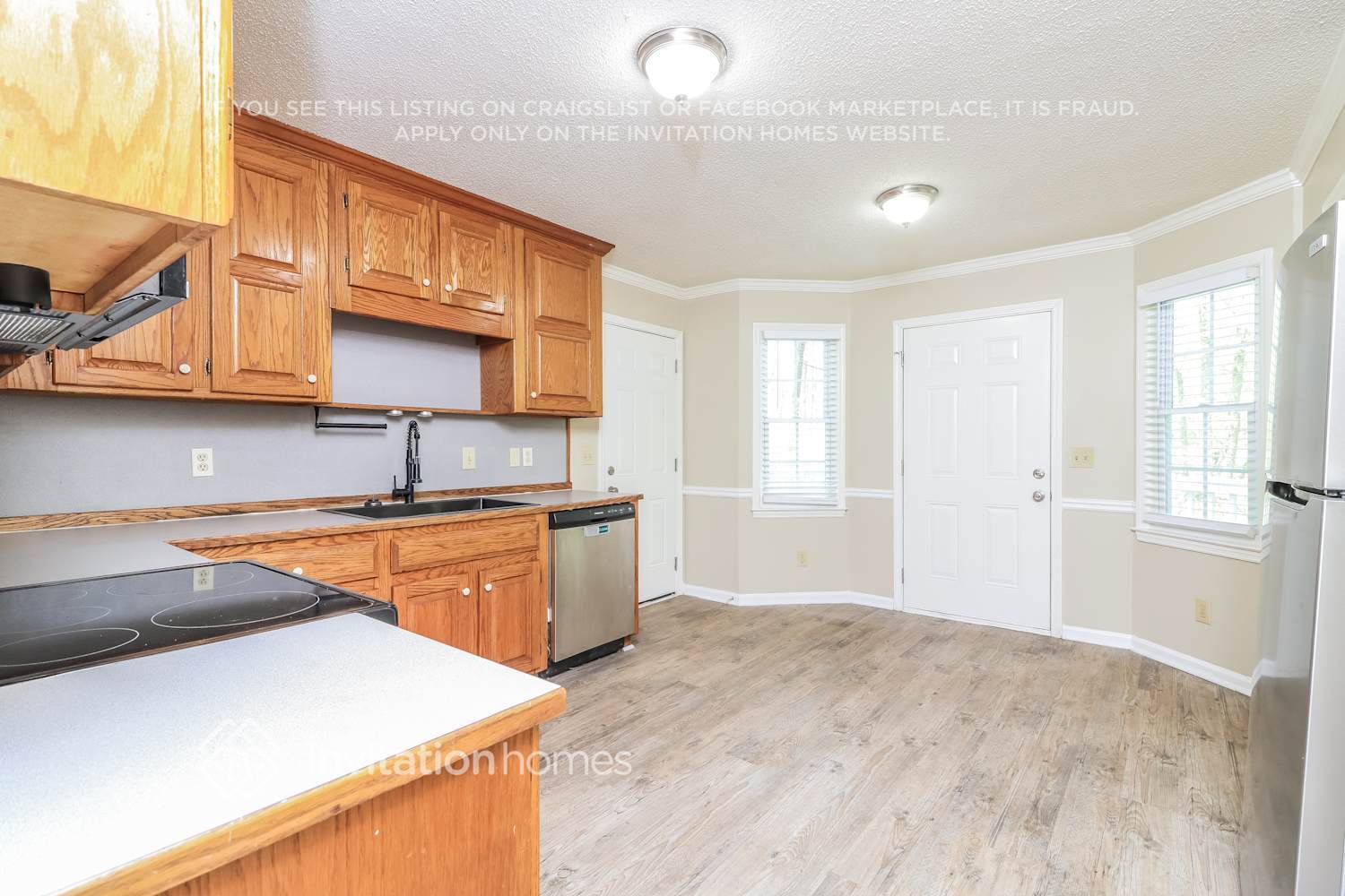 Building Photo - 130 White City Ct