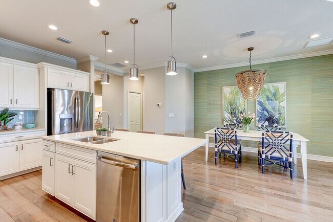 Building Photo - For Rent: Your Paradise Getaway in Lakewoo...