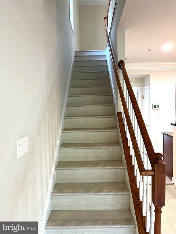 Building Photo - 3687 Spring Hollow Ln