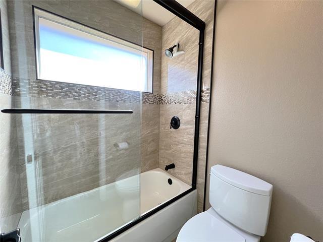 Building Photo - 10401 Forrest Dr