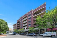 Building Photo - 437 W North Ave